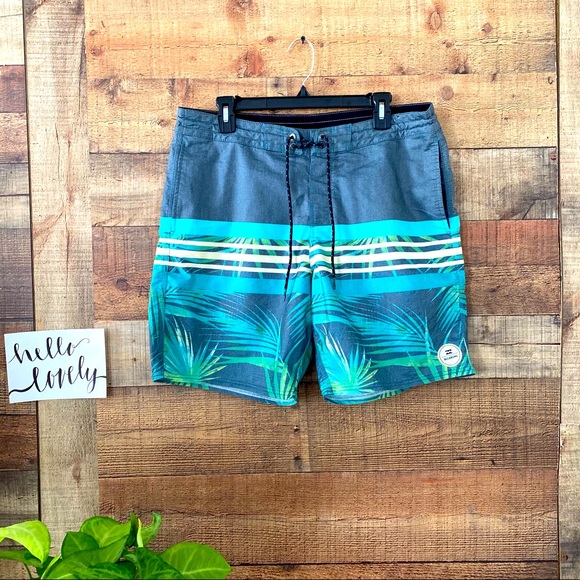 BILLABONG Men’s board/swimming shorts